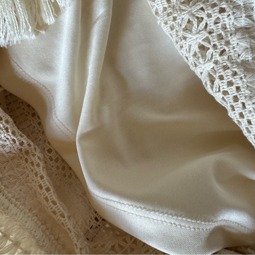 NWT- London Times Crochet Sleeveless Sheath Dress in Natural with Fringe Hem 6 - Picture 13 of 13